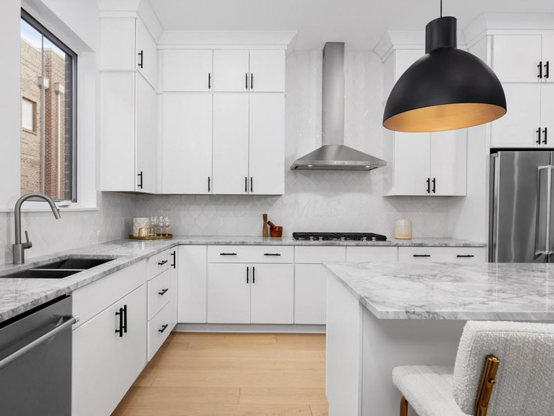 506 Riverfront Lane, Columbus, OH 43201 Photo 3