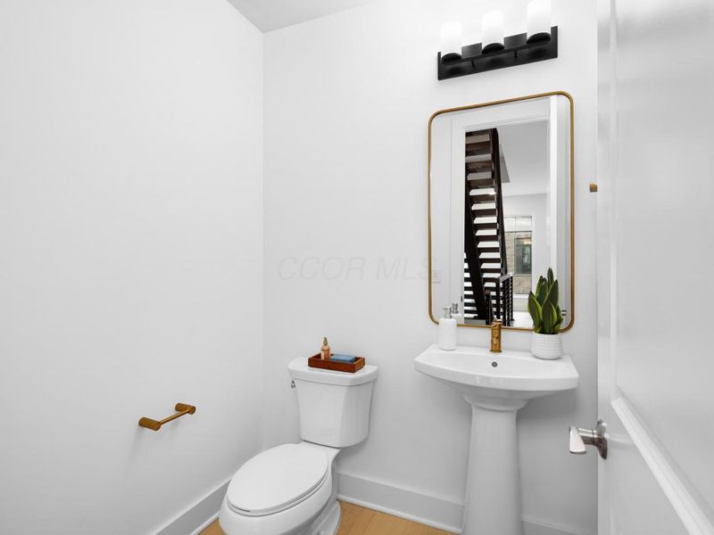 506 Riverfront Lane, Columbus, OH 43201 Photo 7