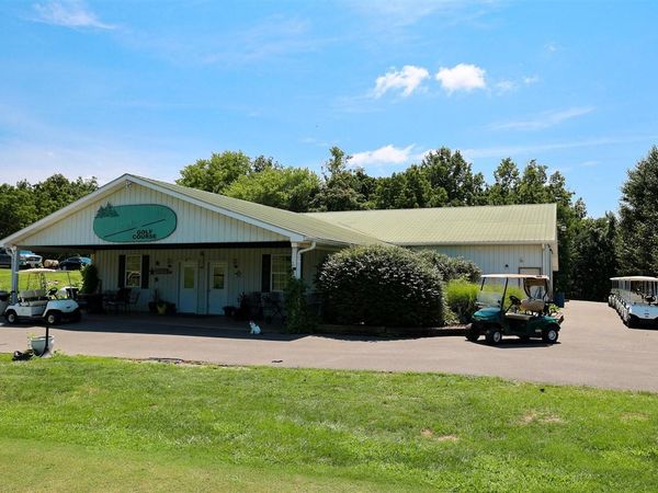 6198 Randolph Summer Shade Road, Edmonton, KY 42166