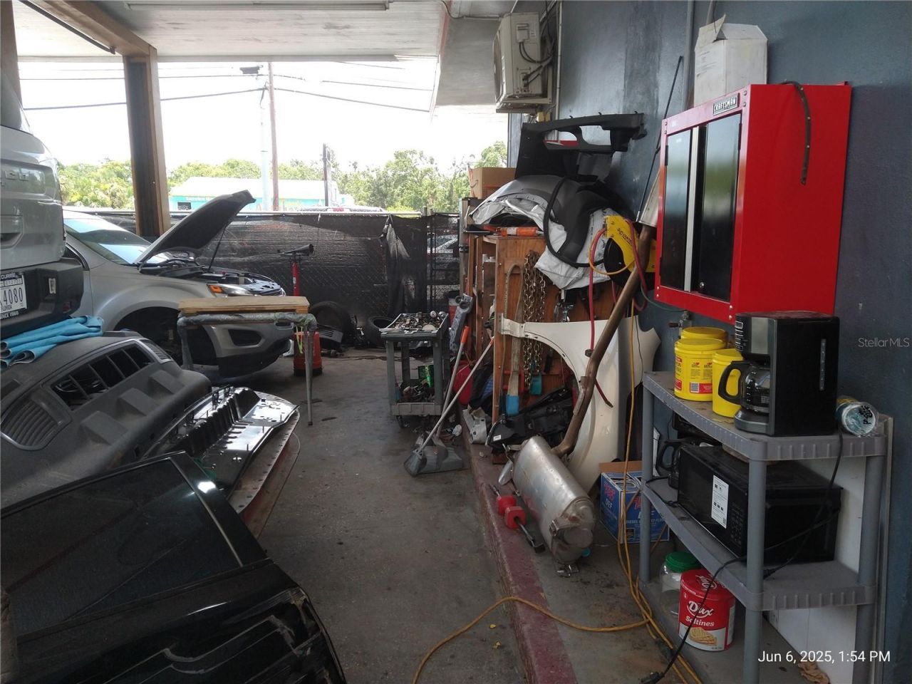 1301 W Waters Avenue, Tampa, FL 33604 Photo