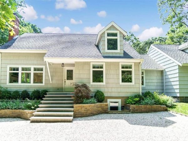 4 Scrimshaw Drive, Southampton, NY 11968