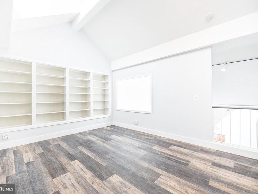 6255 Executive Boulevard, Unit 201, North Bethesda, MD 20852 Main Photo