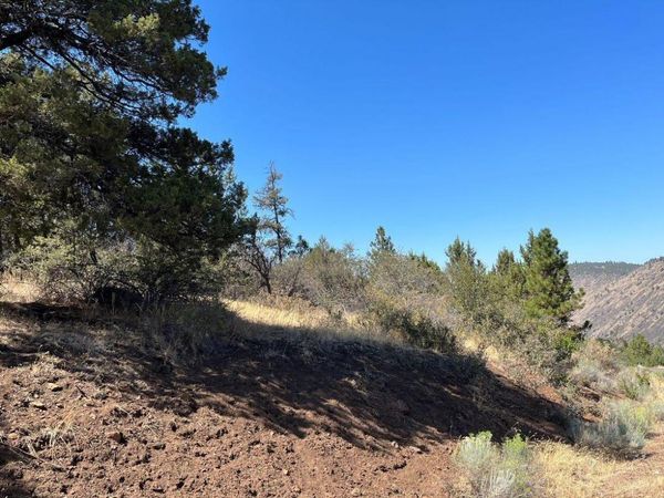 Lot 56 Peregrine Heights, Klamath Falls, OR 97601