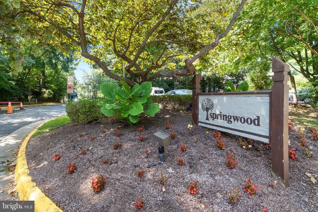 11735 Ledura Court, Unit 204, Reston, VA 20191 Main Photo