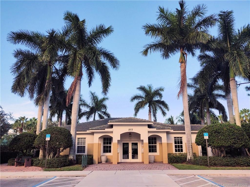 2778 SE Birmingham Drive, Unit 3107, Stuart, FL 34994 Photo
