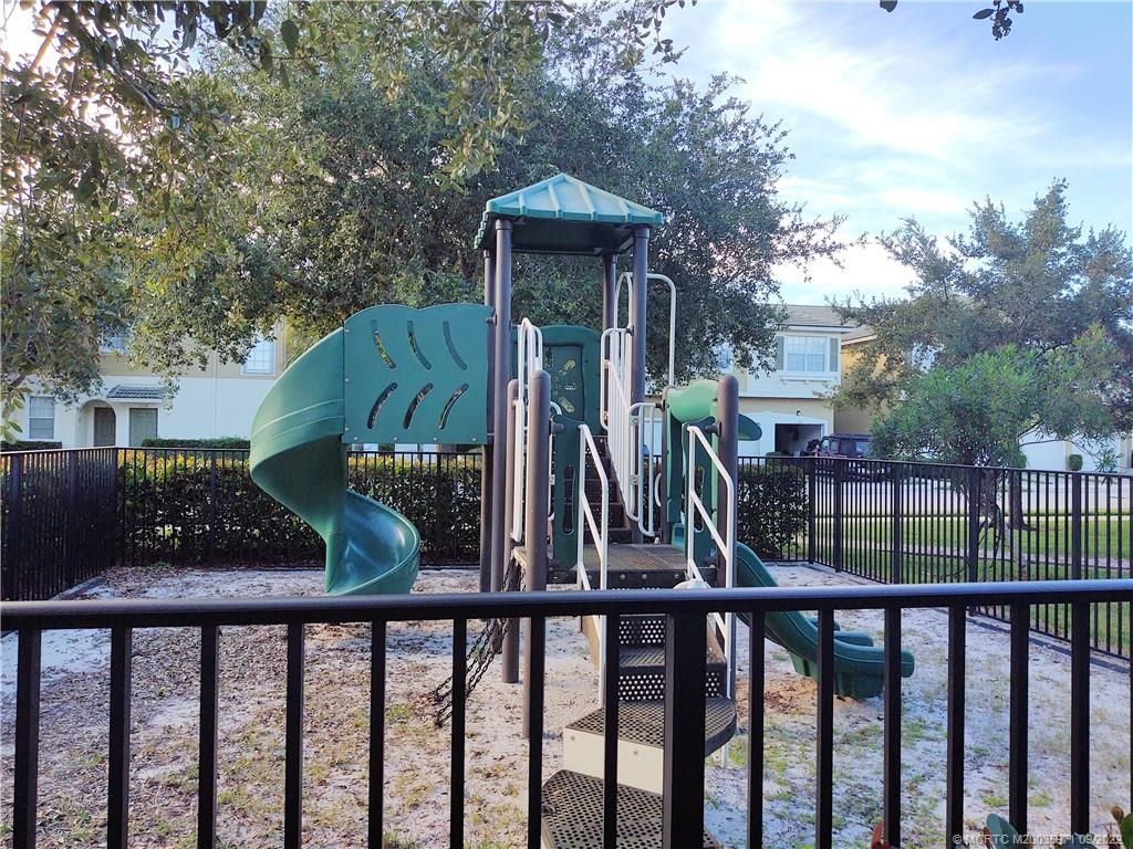 2778 SE Birmingham Drive, Unit 3107, Stuart, FL 34994 Photo