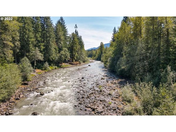 64281 E BRIGHTWOOD LOOP RD, Brightwood, OR 97011