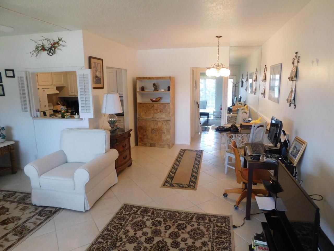 110 Salisbury E, West Palm Beach, FL 33417 Photo