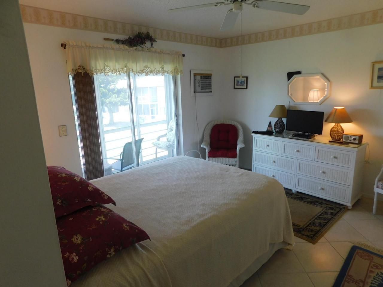 110 Salisbury E, West Palm Beach, FL 33417 Photo