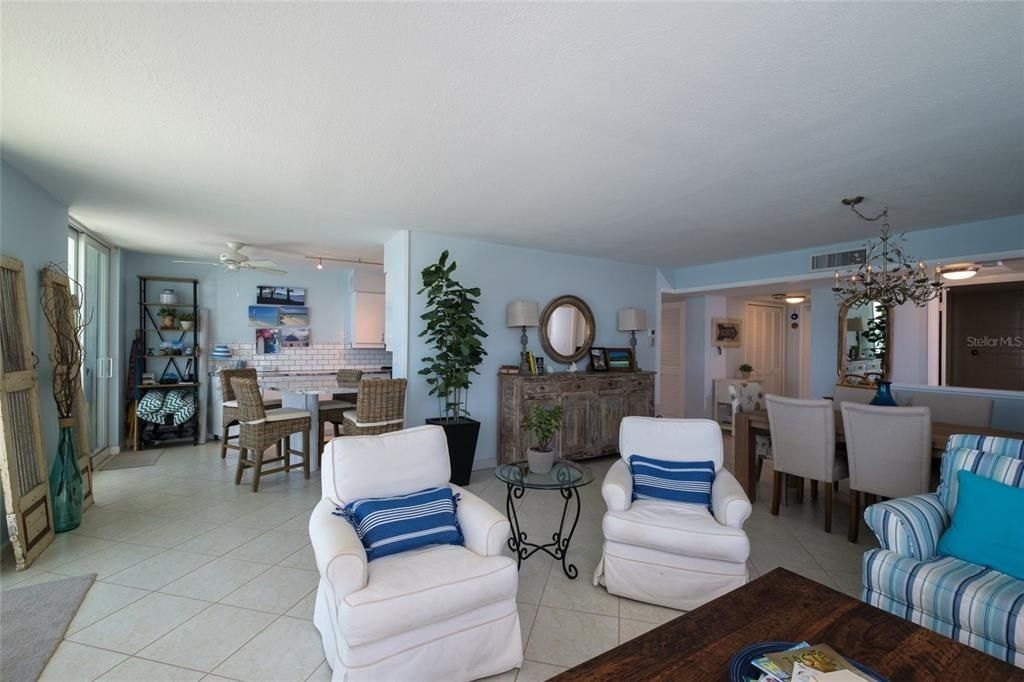 2425 Gulf Of Mexico Drive, Unit 7B, Longboat Key, FL 34228 Photo