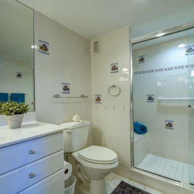 2425 Gulf Of Mexico Drive, Unit 7B, Longboat Key, FL 34228 Photo