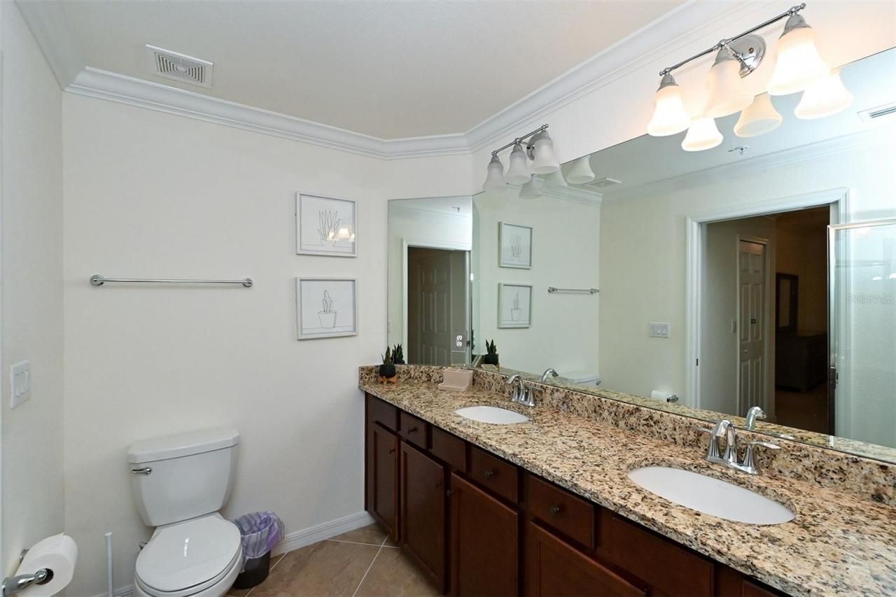 5567 Palmer Circle, Unit 104, Bradenton, FL 34211 Photo