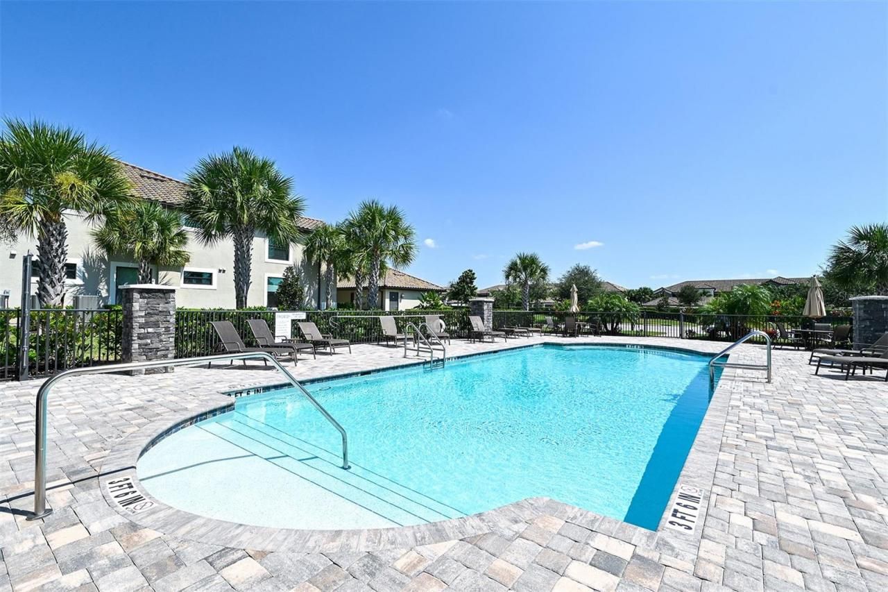5567 Palmer Circle, Unit 104, Bradenton, FL 34211 Photo