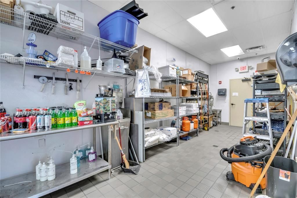 5600 Butler National Drive, Orlando, FL 32812 Photo