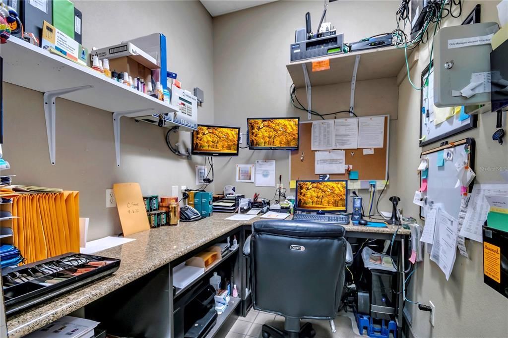 5600 Butler National Drive, Orlando, FL 32812 Photo