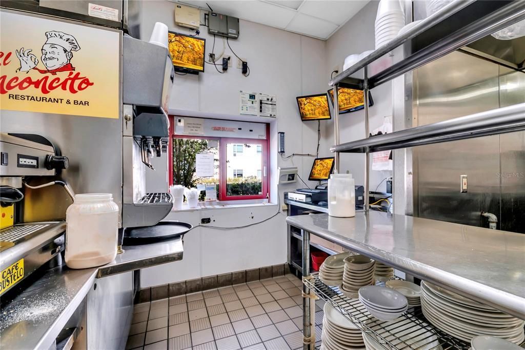 5600 Butler National Drive, Orlando, FL 32812 Photo