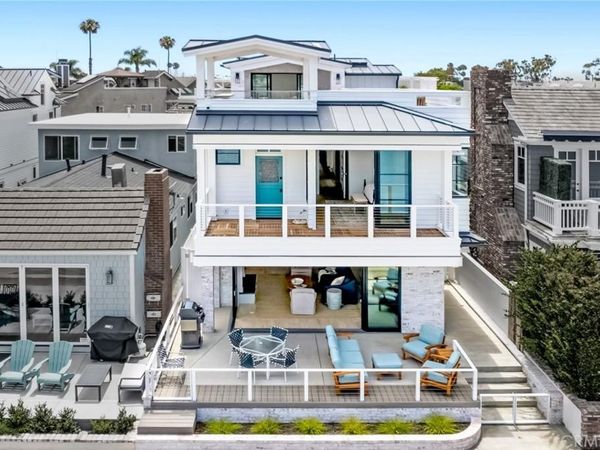 225 E Bay Front, Newport Beach, CA 92662