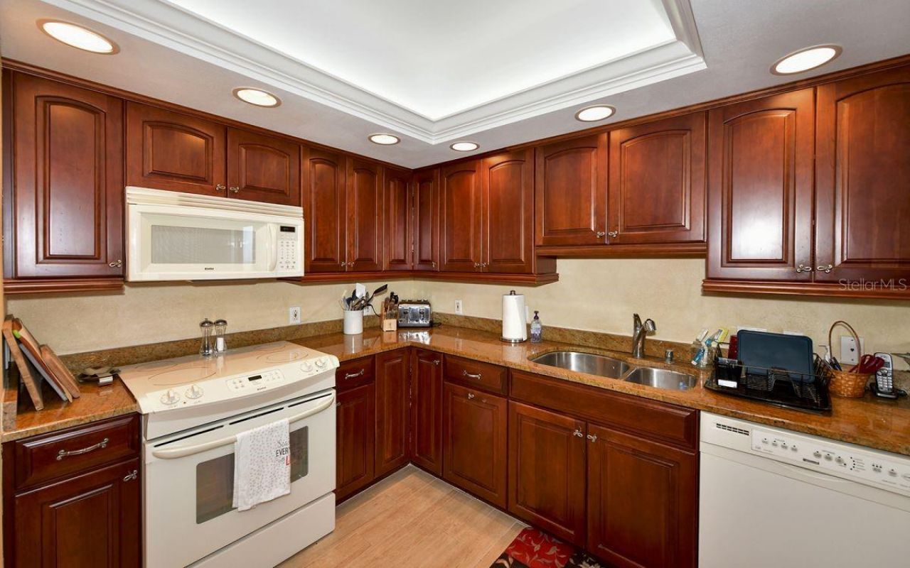 1485 Gulf Of Mexico Drive, Unit 109, Longboat Key, FL 34228 Photo