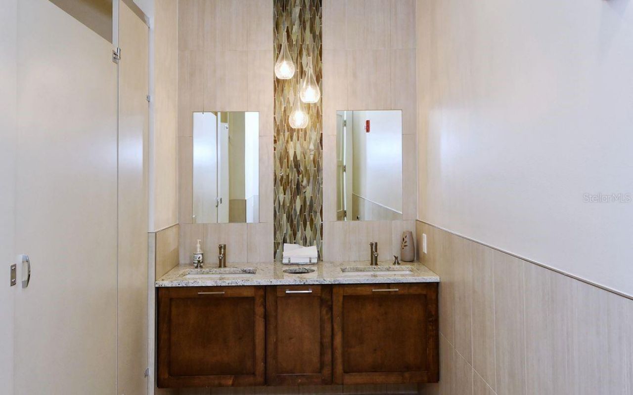 1485 Gulf Of Mexico Drive, Unit 109, Longboat Key, FL 34228 Photo