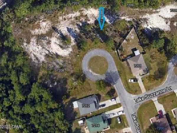 7205 Lake Suzzanne Way, Panama City, FL 32404