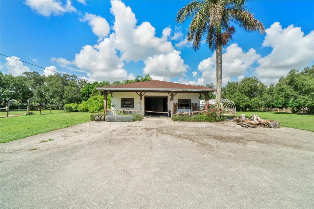 25950 SW 187 Ave, Homestead, FL 33031 Photo