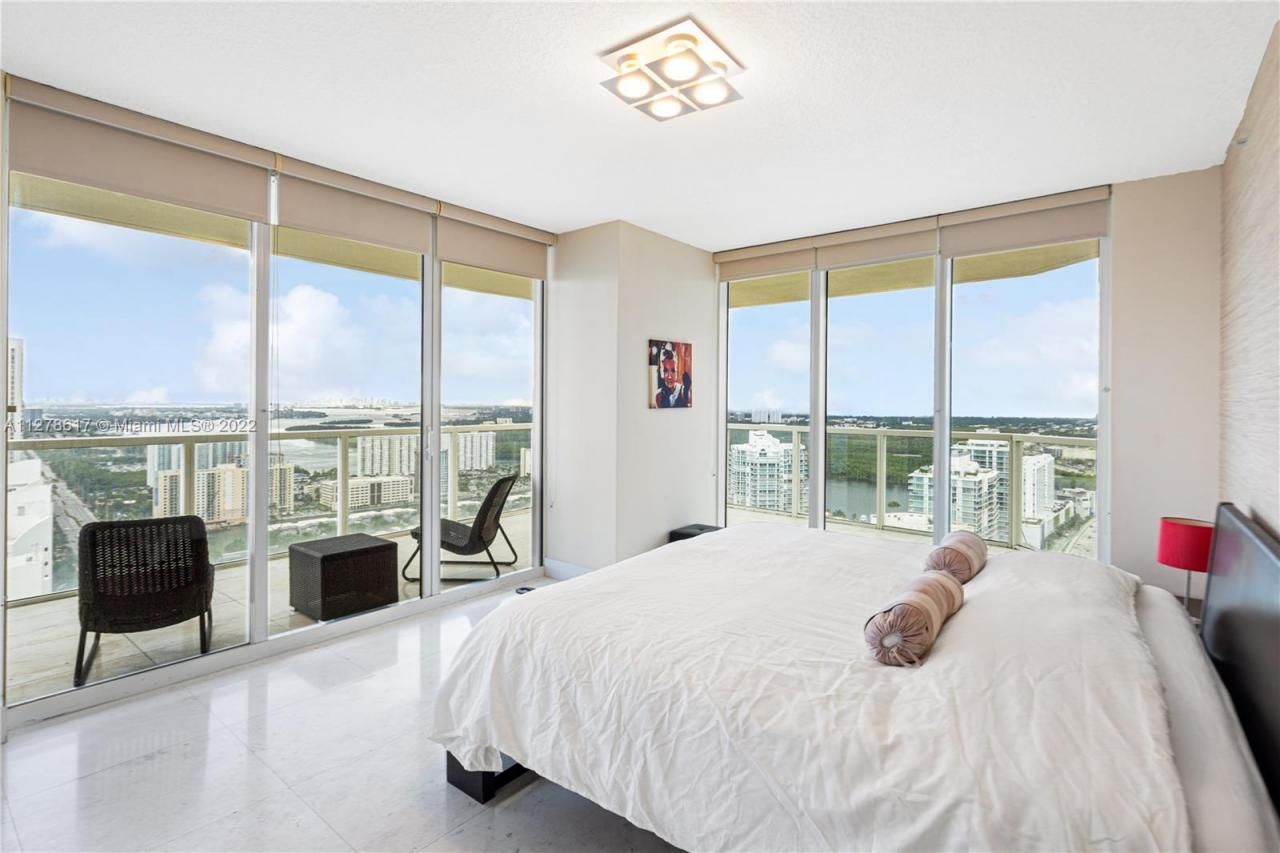 16699 Collins Ave, Unit 4108, Sunny Isles Beach, FL 33160 Photo