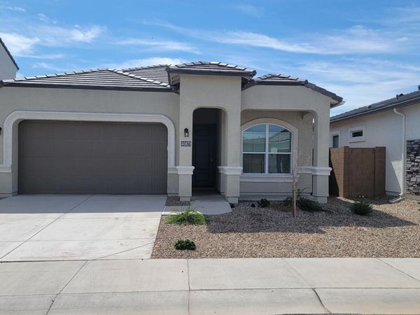 40871 W SUNLAND Drive, Maricopa, AZ 85138