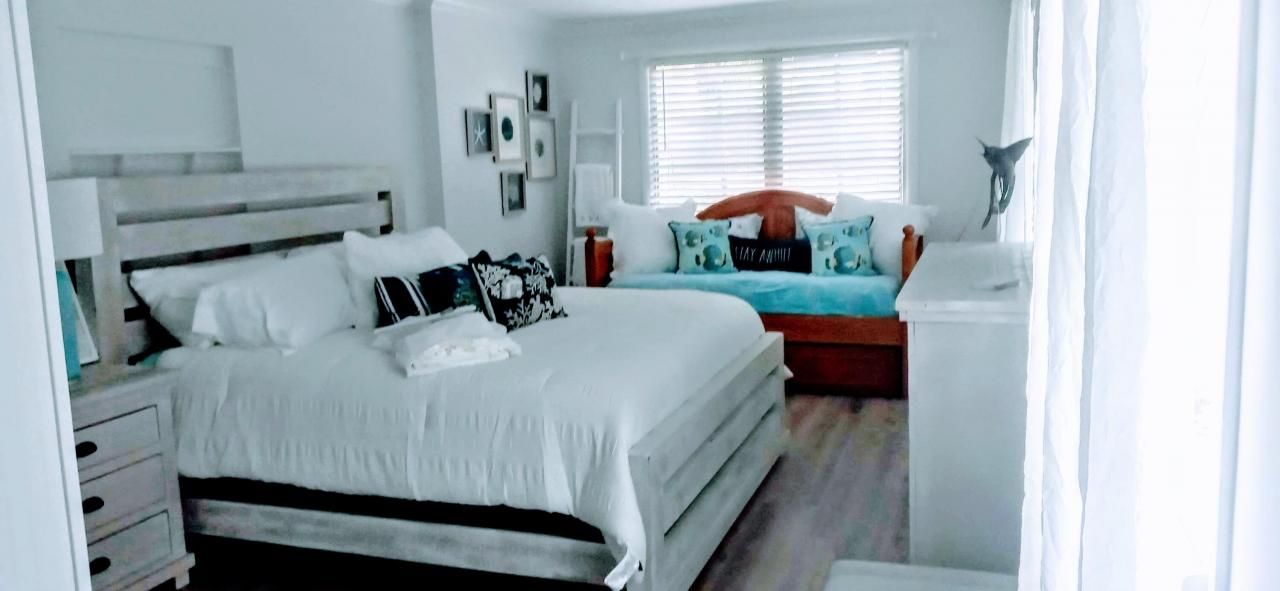 1933 NE Lake Place, Jensen Beach, FL 34957 Photo