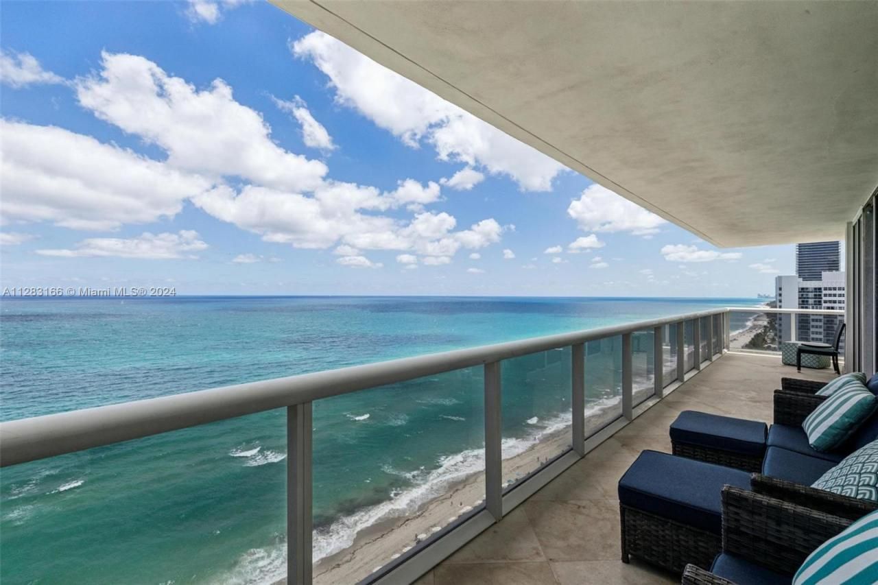 1830 S Ocean Dr, Unit 2102, Hallandale Beach, FL 33009 Photo