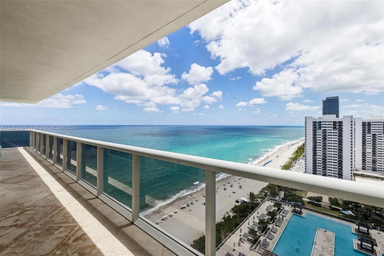 1830 S Ocean Dr, Unit 2102, Hallandale Beach, FL 33009 Photo