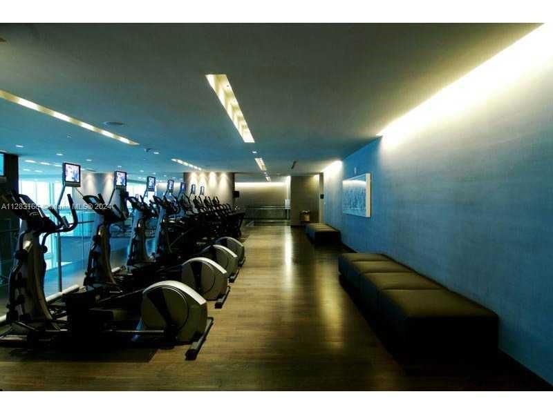 1830 S Ocean Dr, Unit 2102, Hallandale Beach, FL 33009 Photo