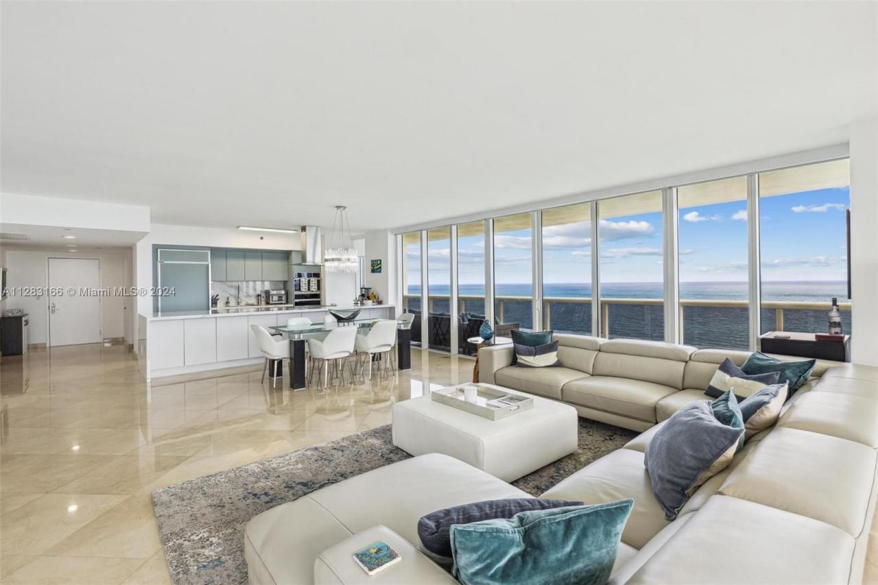 1830 S Ocean Dr, Unit 2102, Hallandale Beach, FL 33009 Photo