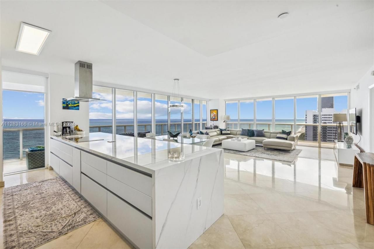 1830 S Ocean Dr, Unit 2102, Hallandale Beach, FL 33009 Photo