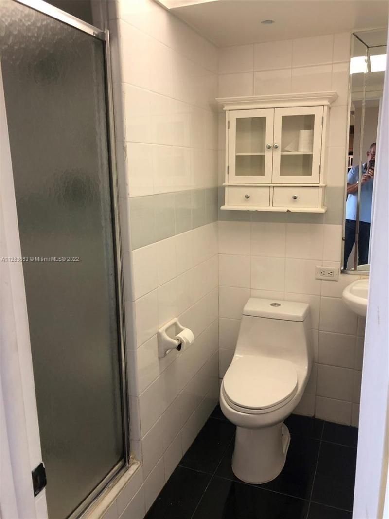 5005 Collins Ave, Unit 1202, Miami Beach, FL 33140 Photo