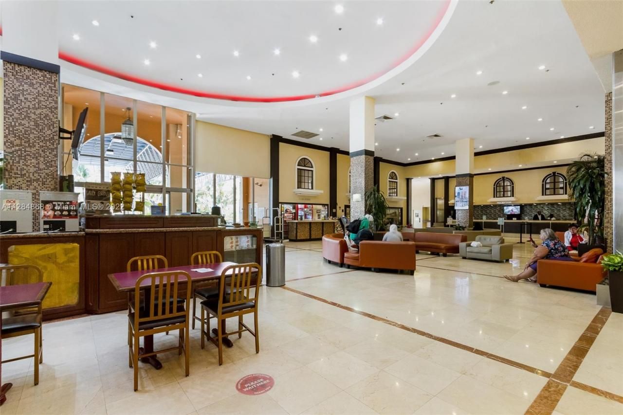 19201 Collins Ave, Unit 641, Sunny Isles Beach, FL 33160 Photo