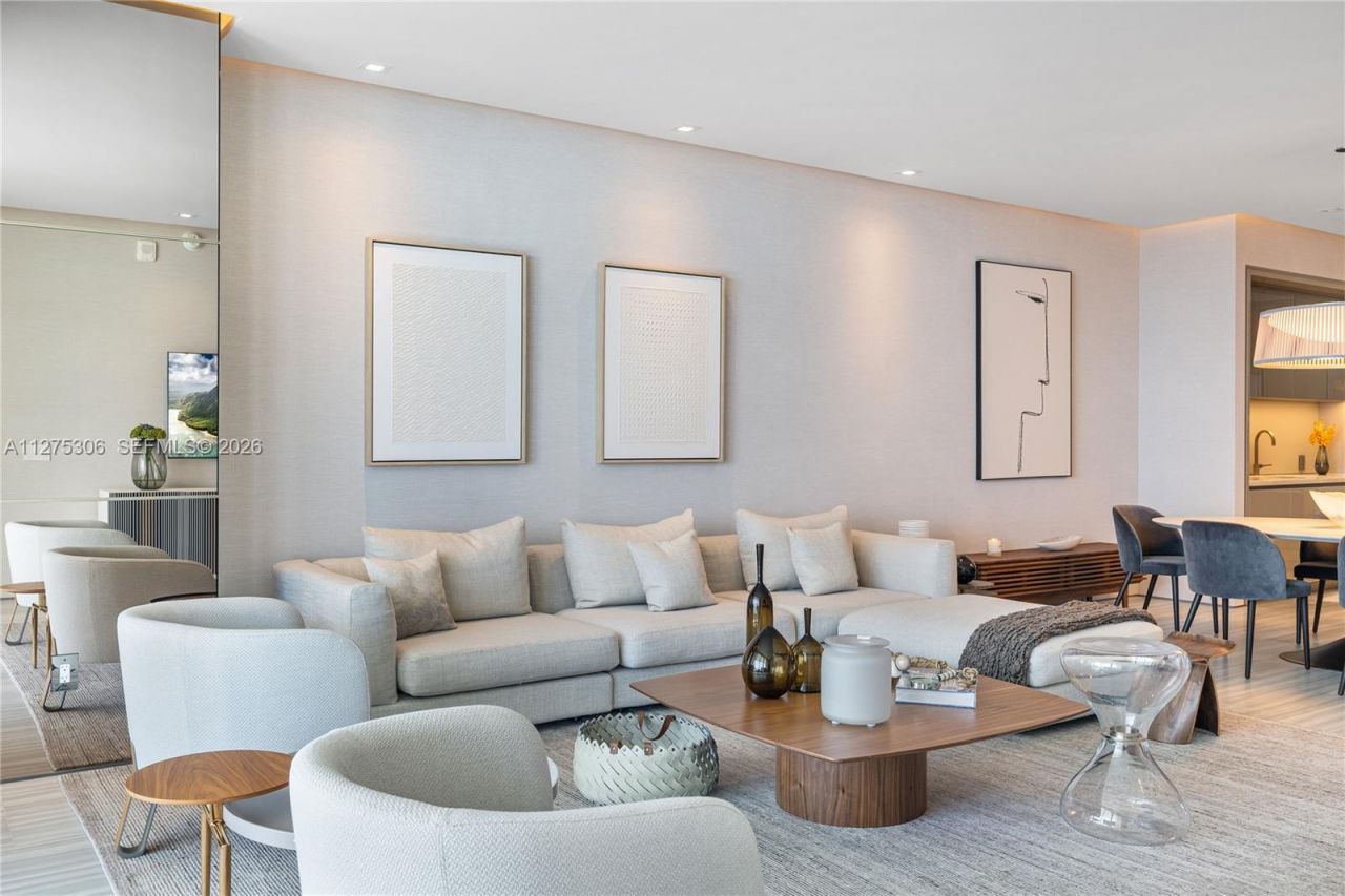 18975 E Collins Ave, Unit 3802, Sunny Isles Beach, FL 33160 Photo