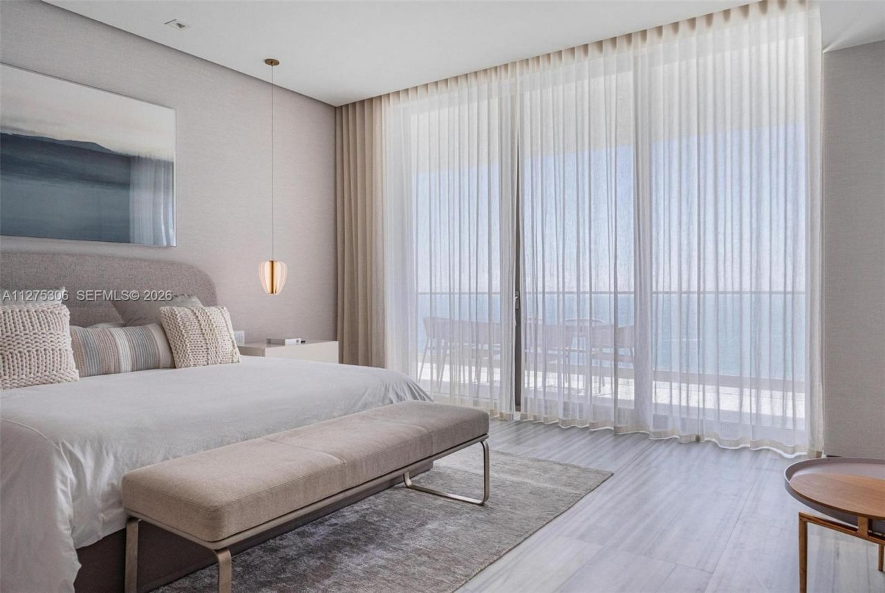 18975 E Collins Ave, Unit 3802, Sunny Isles Beach, FL 33160 Photo