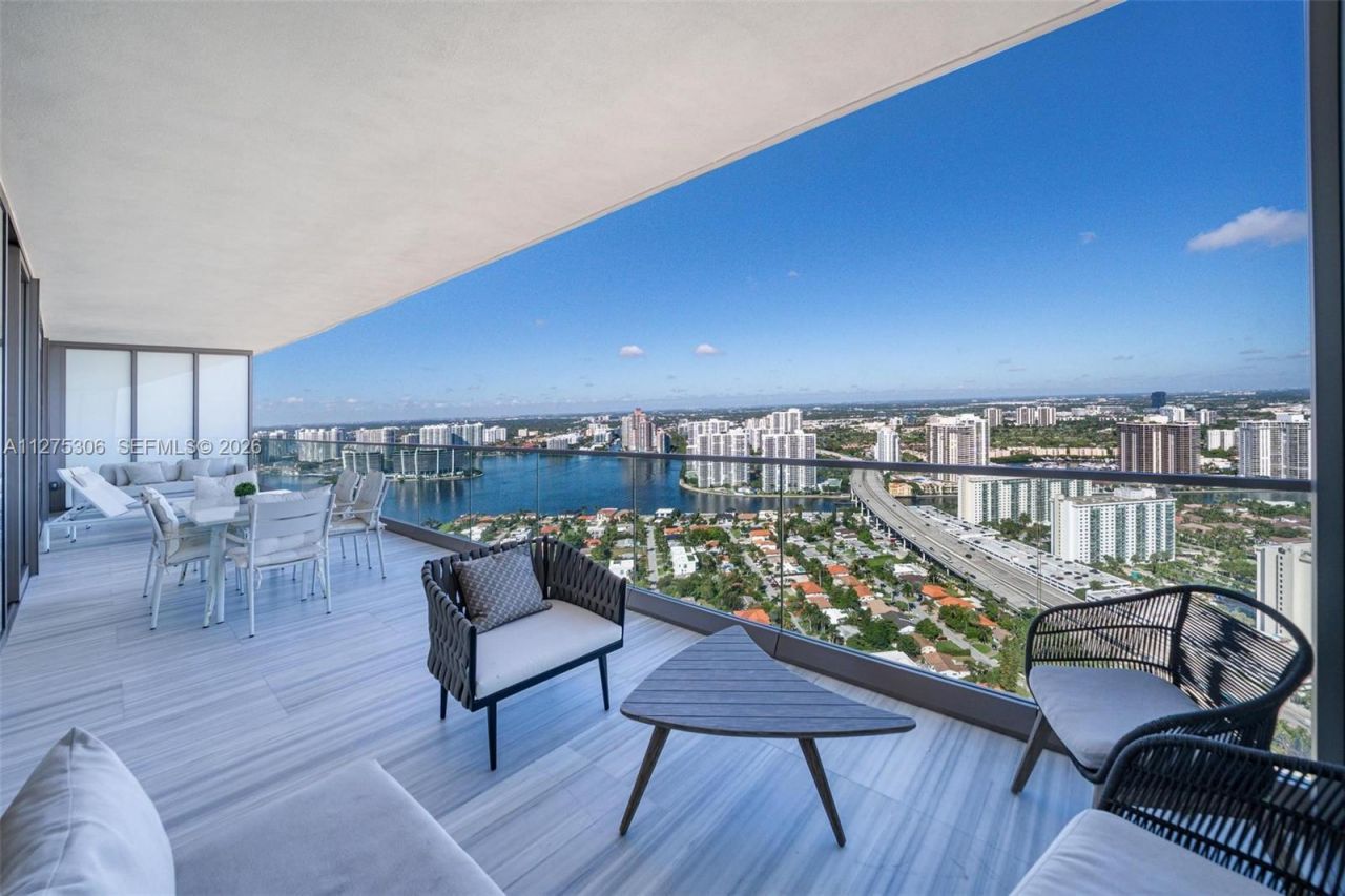 18975 E Collins Ave, Unit 3802, Sunny Isles Beach, FL 33160 Photo