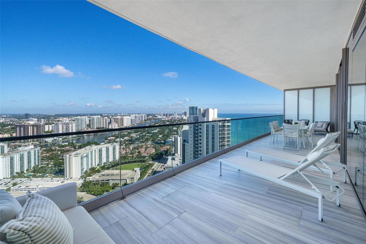 18975 E Collins Ave, Unit 3802, Sunny Isles Beach, FL 33160 Photo