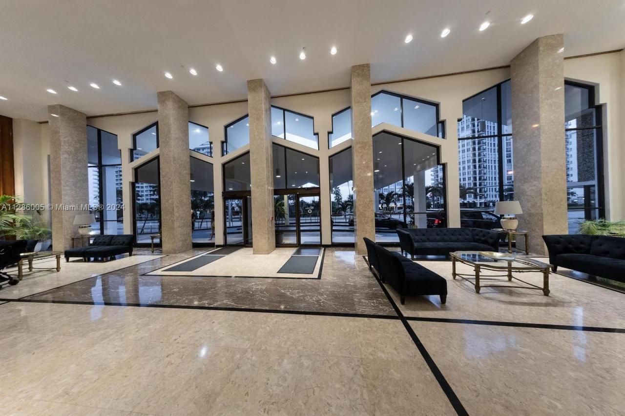 5601 Collins Ave, Unit 1206, Miami Beach, FL 33140 Photo