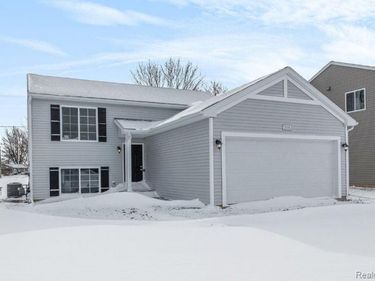 3149 STRATFORD Lane, Flushing Twp, MI 48433