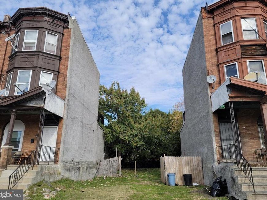 1127 W Erie Avenue, Philadelphia, PA 19140 Main Photo