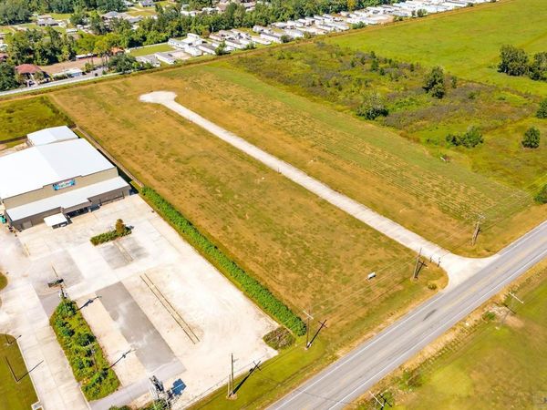 2700 Coteau Rd, Houma, LA 70360
