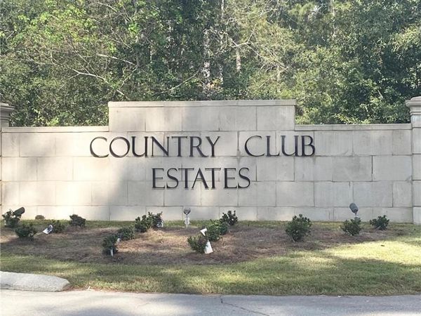 19154 COUNTRY CLUB Lane, Hammond, LA 70403