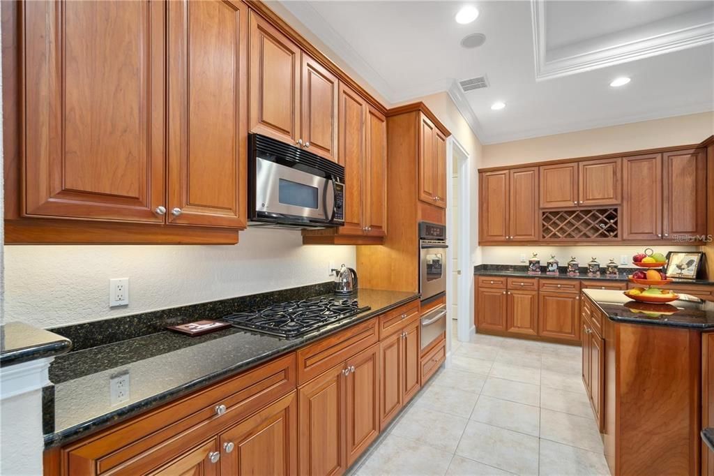 1023 Rainbow Court, Bradenton, FL 34212 Photo