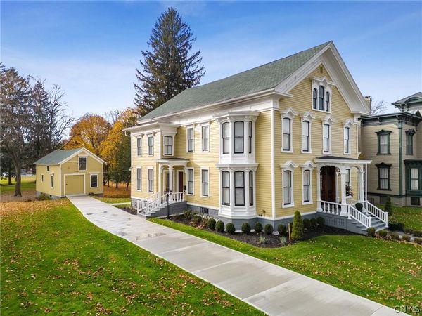 21 Madison Street, Hamilton, NY 13346