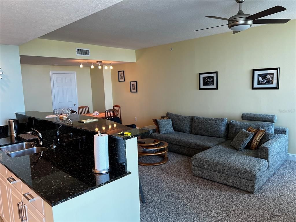 800 N Tamiami Trail, Unit 905, Sarasota, FL 34236 Photo