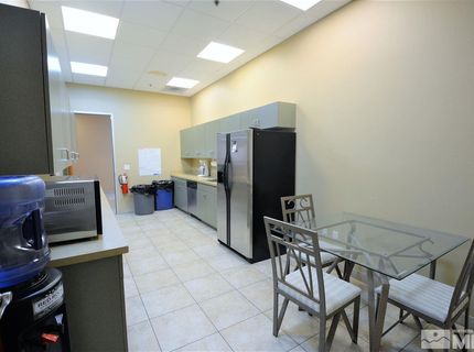 140 W Huffaker Lane, Unit 505, Reno, NV 89511 Photo