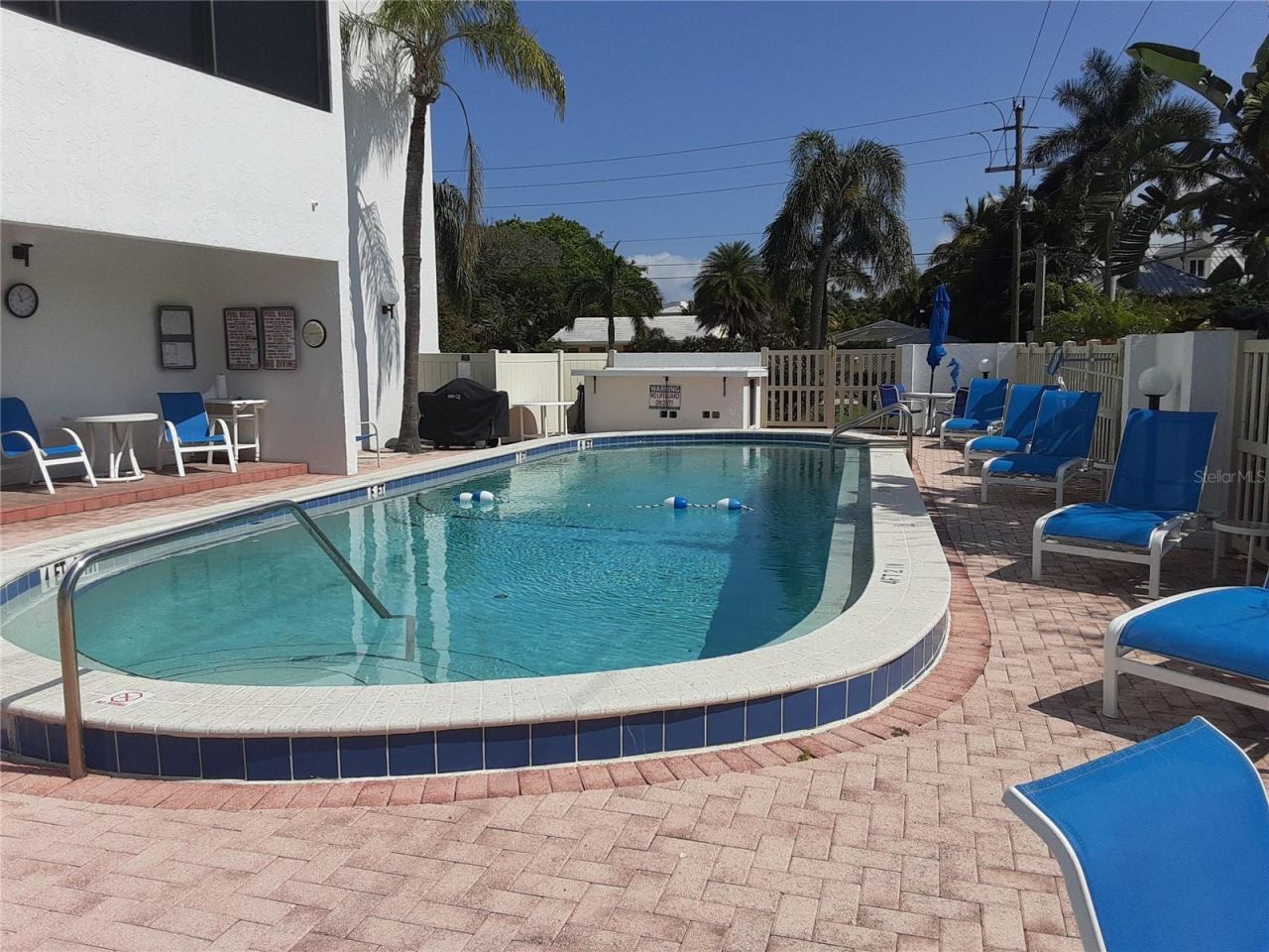 350 S Polk Drive, Unit 207, Sarasota, FL 34236 Photo