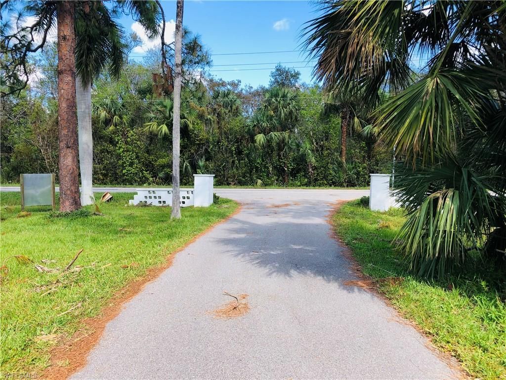 17280 Brenfield Ln, Alva, FL 33920 Photo